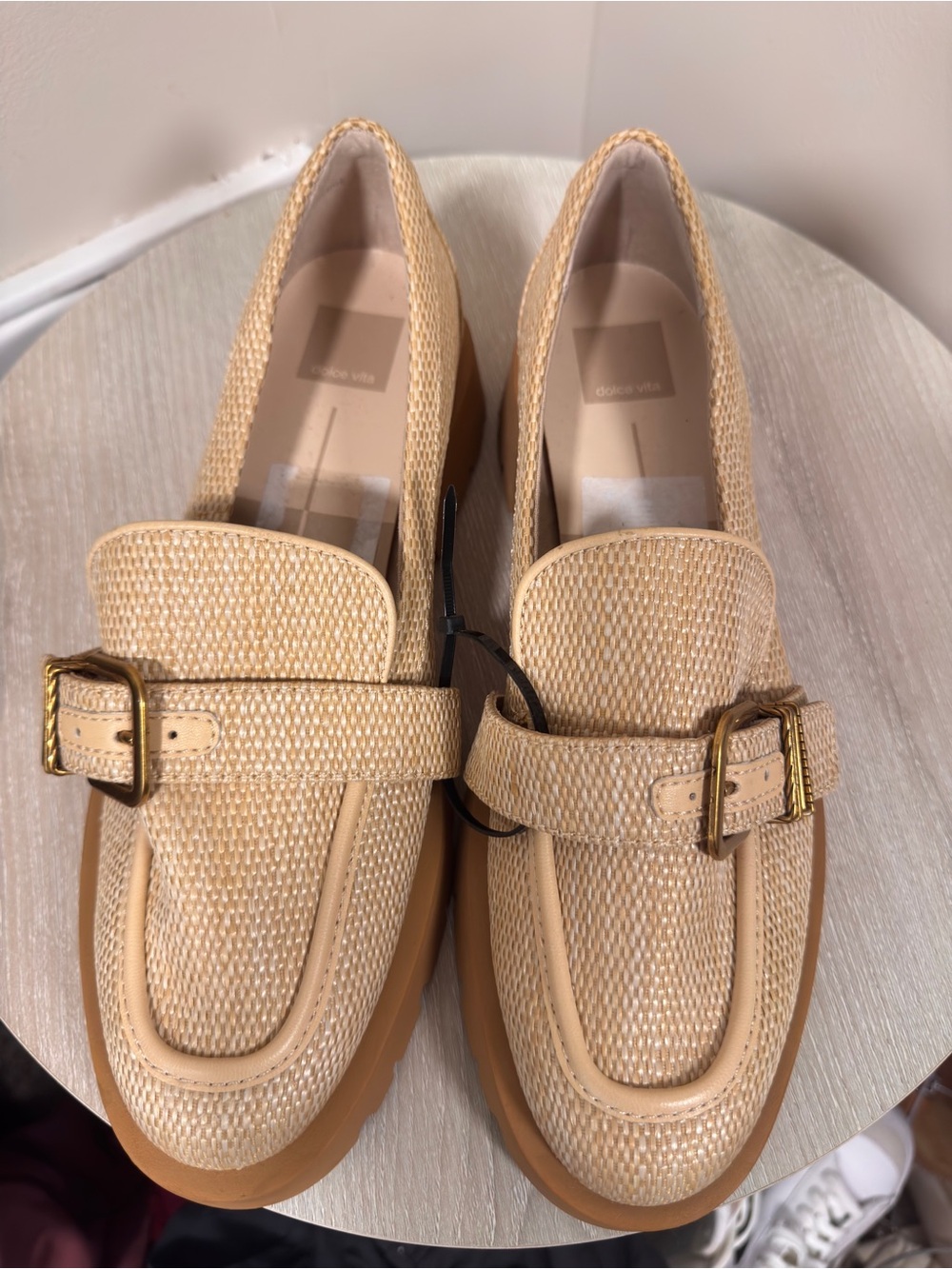 Dolce Vita Ericka Raffia Loafer Woman’s 9.5 Beige Lug Sole Buckle Slip on *NEW*